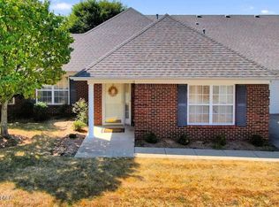 10239 Pine Glen Cir, Louisville, KY