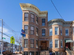 75-50 61st St #3, Ridgewood, NY 11385