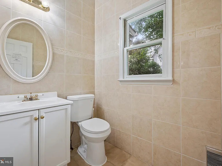 5122 Fairglen Ln — Photo 19