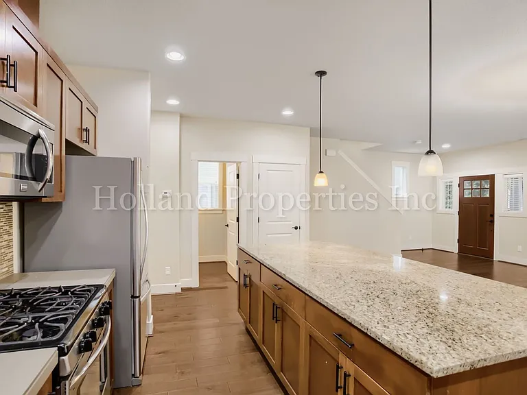 14695 NW Cosmos St — Photo 9