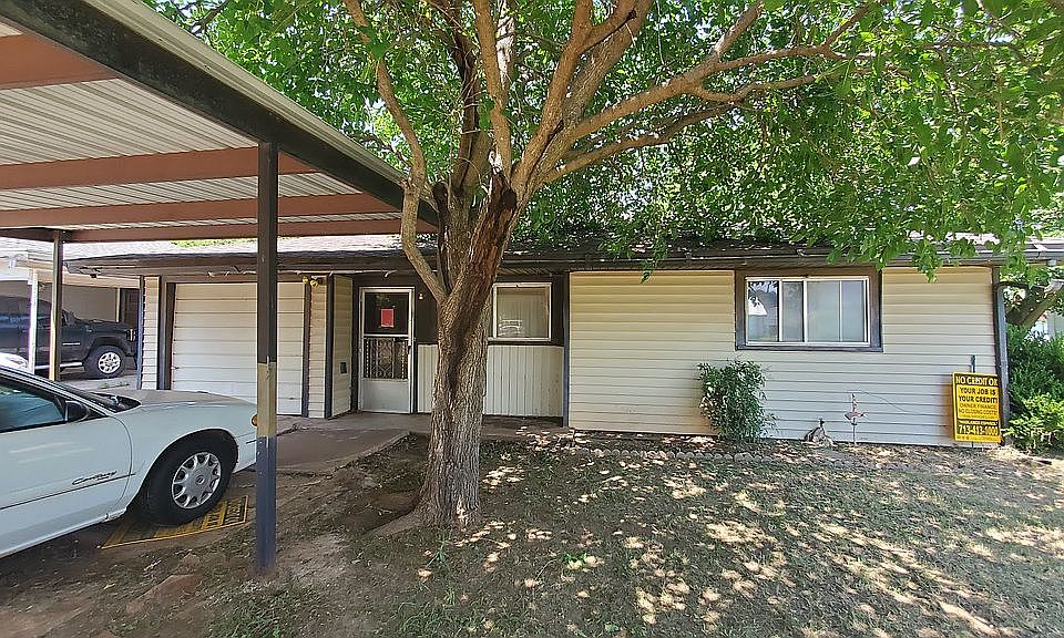 1st image of 305 W Harrison Ave