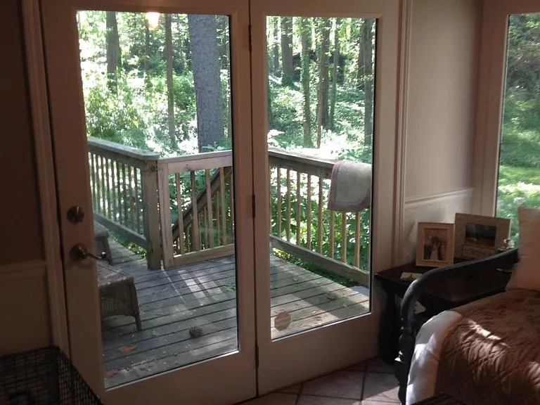 Breakfast Nook/Back Porch