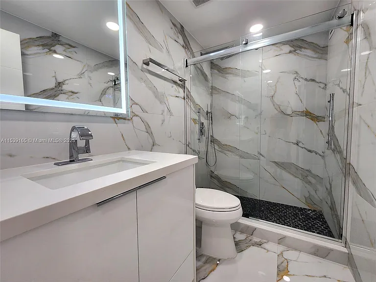 3505 S Ocean Dr #1509 — Photo 26