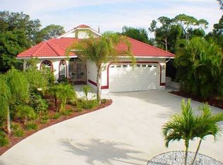 335 Harbor Dr S, Venice, FL 34285