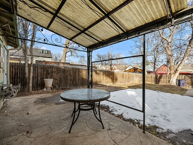 2058 S Corona St — Photo 34