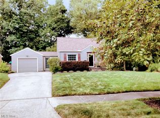 444 Glacierview Dr, Youngstown, OH