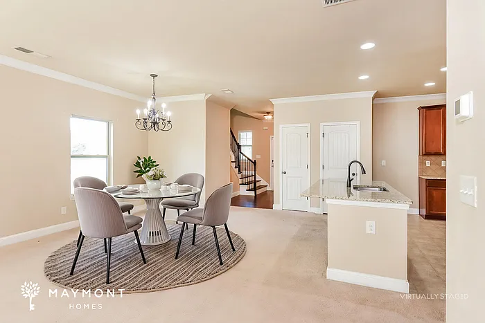 40 Oakwood Dr — Photo 8