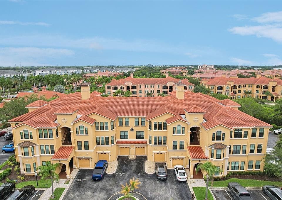 Grand Venezia At Baywatch Condominiums 2724 Via Murano Clearwater FL