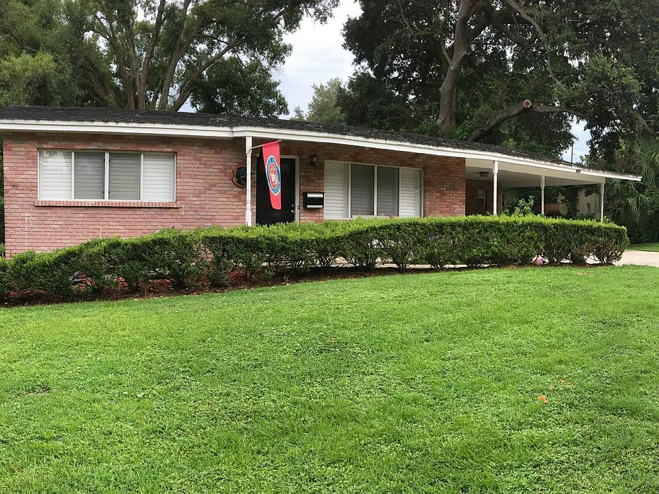 425 Carleton Street - 3BR/2BA with 2-car carport