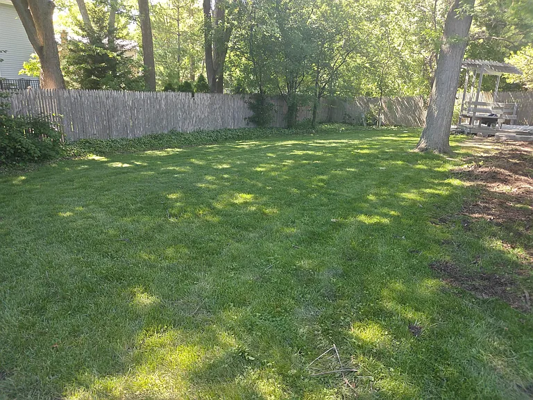 1540 N Pepper Tree Dr — Photo 8