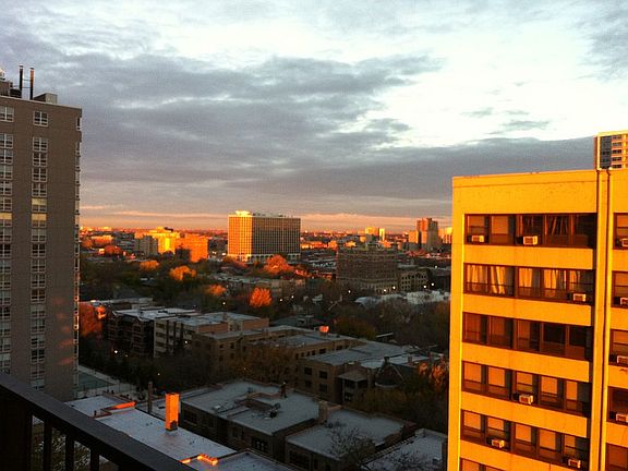 4th image of 4170 N Marine Dr APT 16F