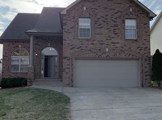 1446 Raven Rd, Clarksville, TN 37042