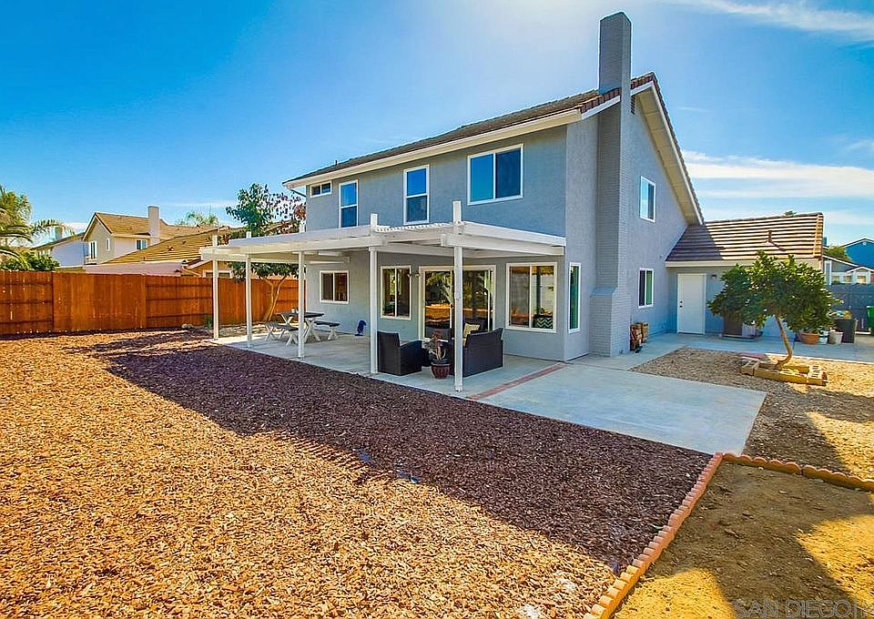 2nd image of 4516 Morro Bay St