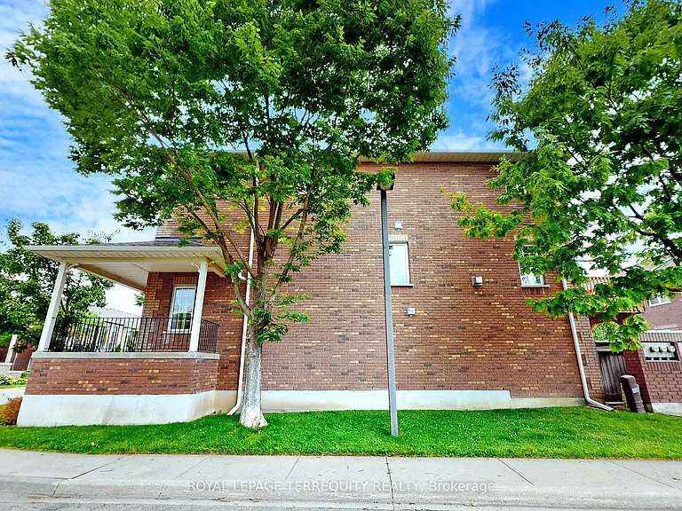 1130 Cawthra Rd #46 — Photo 38
