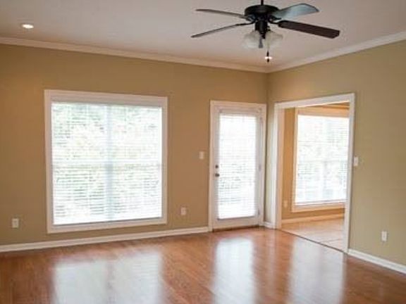2nd image of 1708 W Hill Ave #11499923