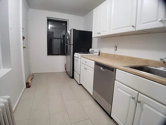 Rented by Highline Residential | media 19