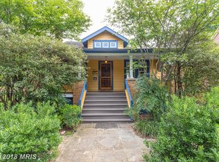 5600 42nd Ave, Hyattsville, MD 20781