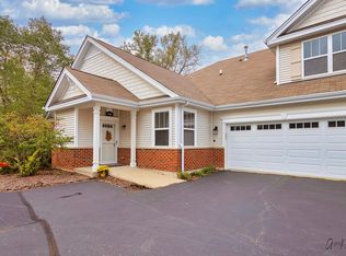 2566 Burnside Way, Waukegan, IL 60087