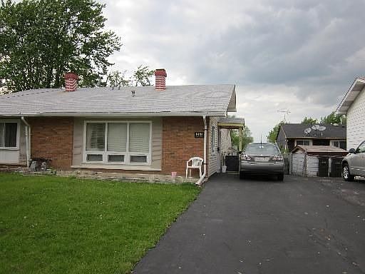 1st image of 260 Grissom Ln