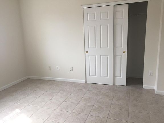 3rd image of 503 Mosely Ave Ste 2M