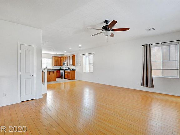 5th image of 9872 Black Mulberry St