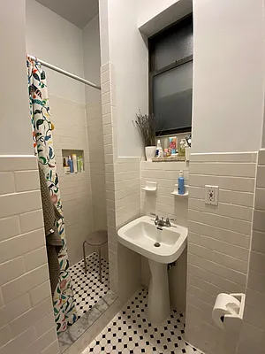 Rented by Bradford N. Swett Management, LLC | media 12