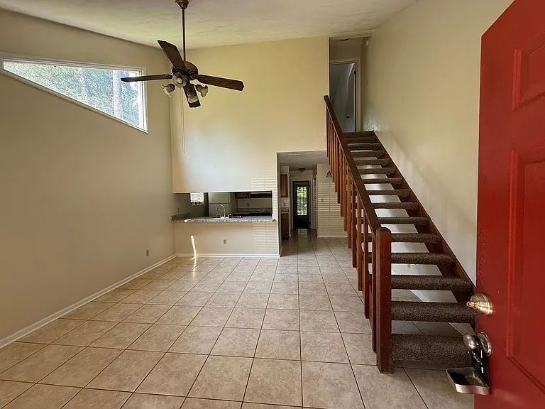 285 Whetherbine Way E — Photo 2