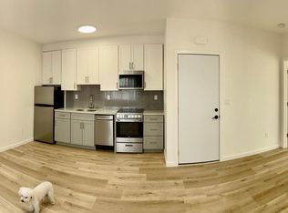 232 Foothill Blvd #4, Oakland, CA 94606