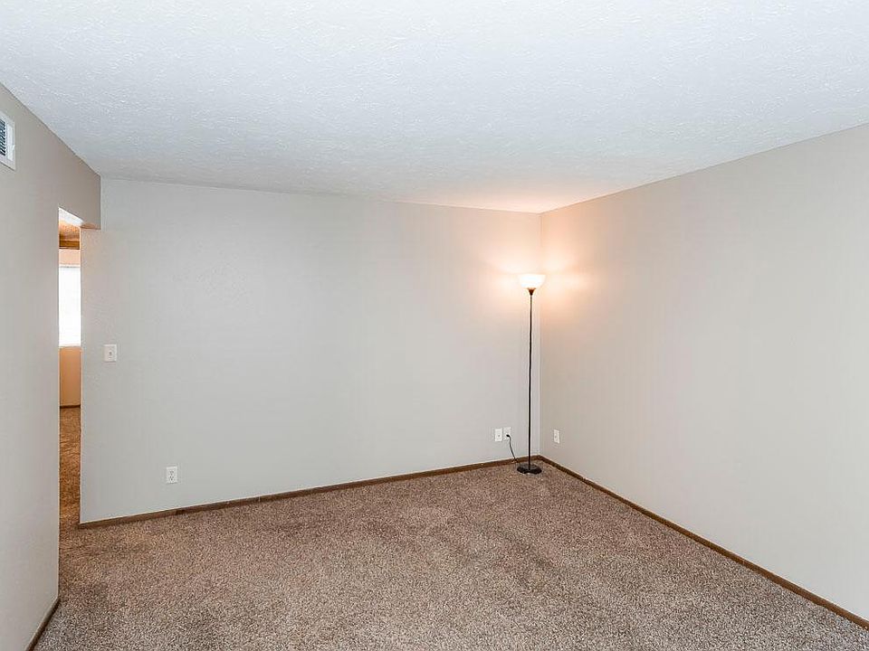 Living room looking to back hallway