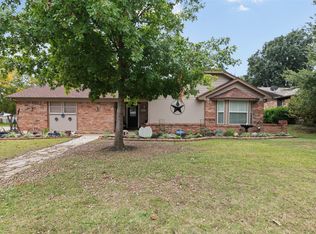 5300 Atlantis Ter, Arlington, TX 76016