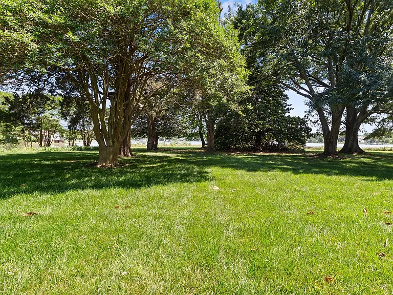 5523 White Hall Rd — Photo 42