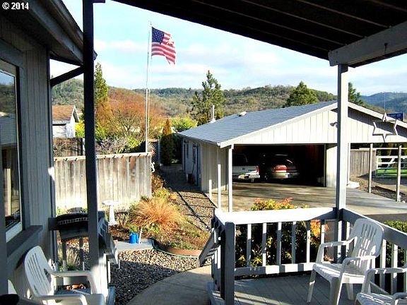 2nd image of 109 E Amanda Ct