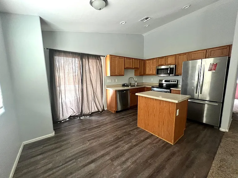 28496 N Dolomite Ln — Photo 6