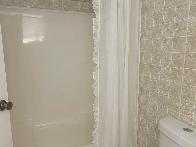 2355 Hill Ct — Photo 16