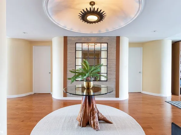 425 E 58th St APT 30A, Manhattan, NY 10022