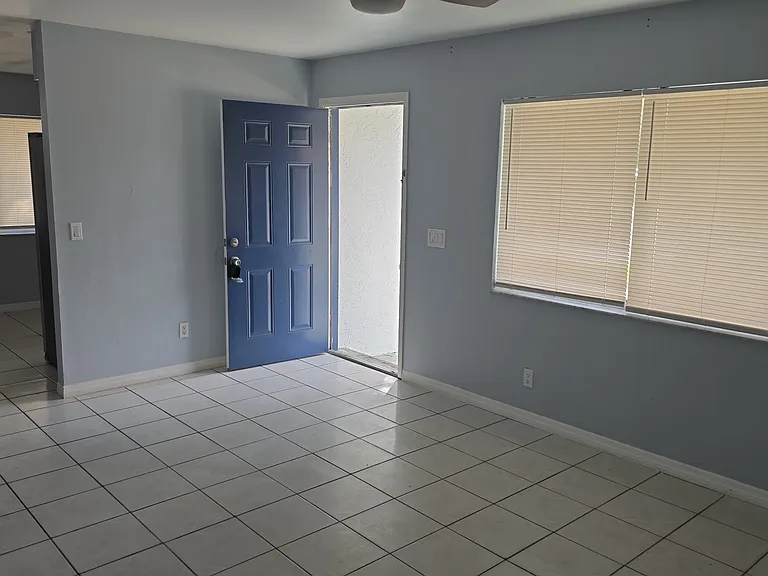 4501 Signal Hill Rd — Photo 4