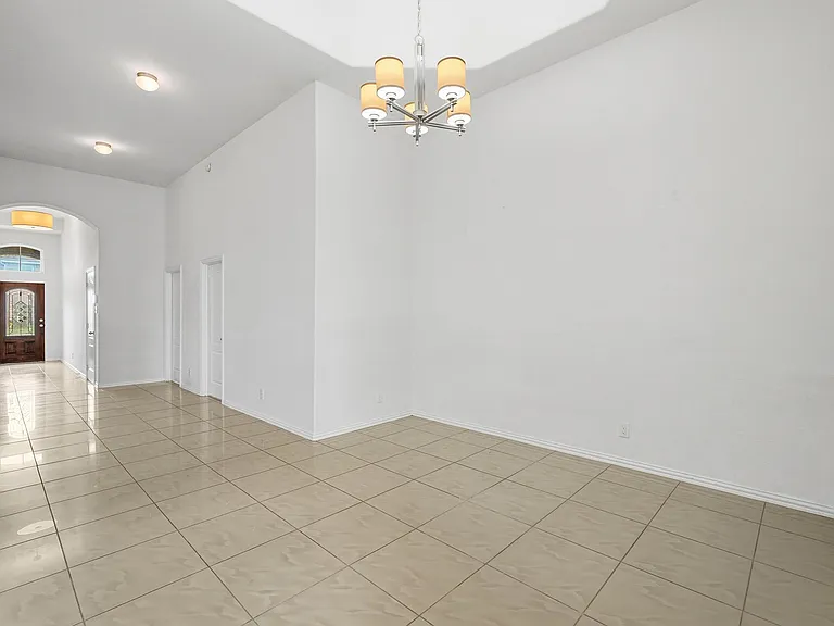 4703 Goldeneye Dr — Photo 7