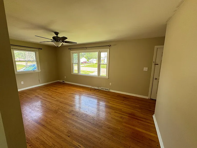 6716 Fescue St — Photo 14