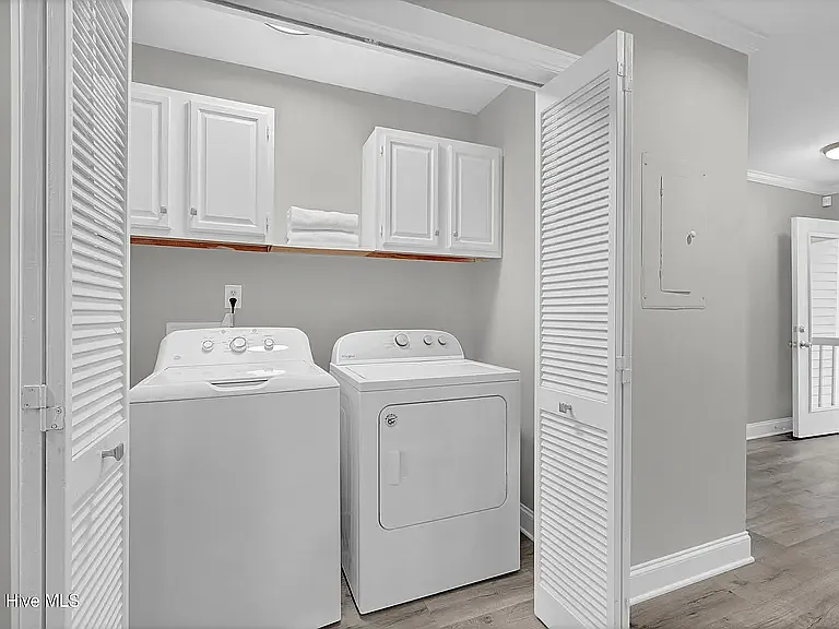 1800 Eastwood Rd #217 — Photo 7