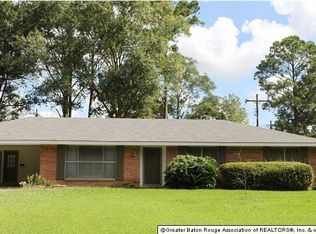 10323 S Riveroaks Dr, Baton Rouge, LA 70815