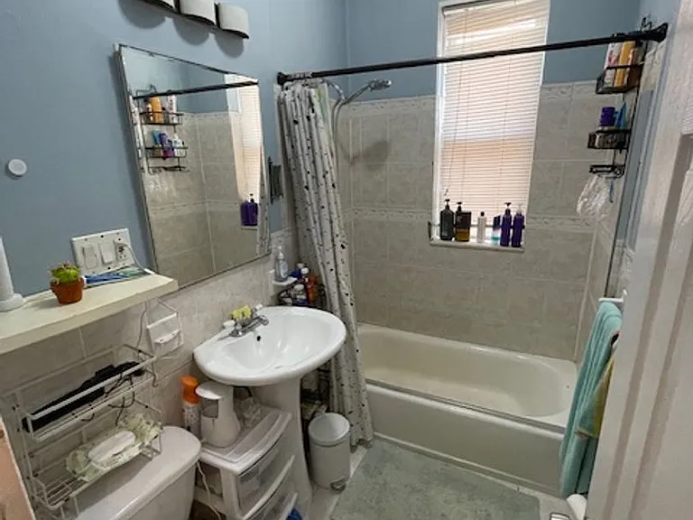 4 Litchfield St #2 — Photo 14