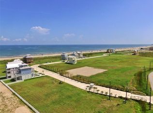 2 Grand Beach Blvd, Galveston, TX 77550
