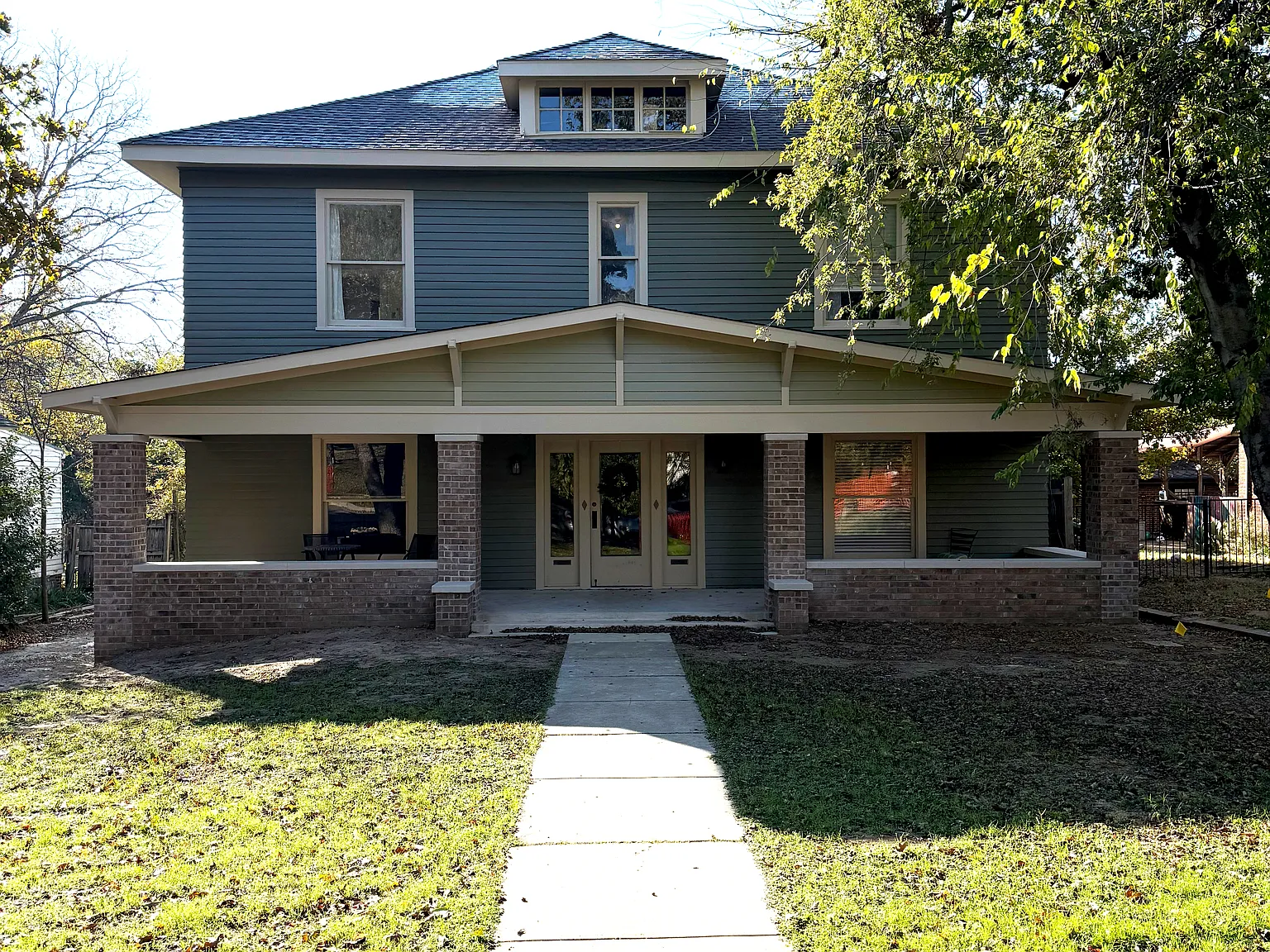 1 bed, 800 sqft, $1,275 — Photo 1