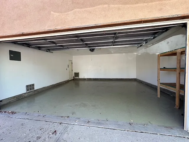 2 car garage