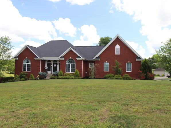 664 Picnic Hill Rd, Irvine, KY 40336
