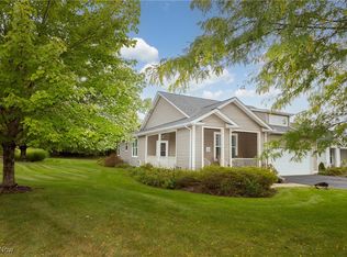 2358 Roxbury Rd, Avon, OH 44011