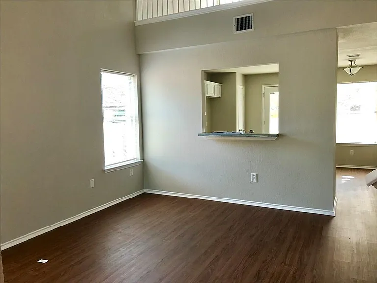 1251 Pine Portage Loop — Photo 2