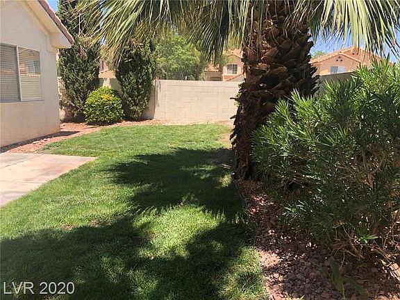 3rd image of 1624 Desert Canyon Ct