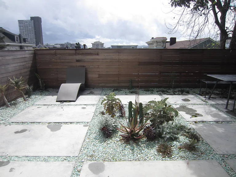 2159 California St #6 — Photo 21