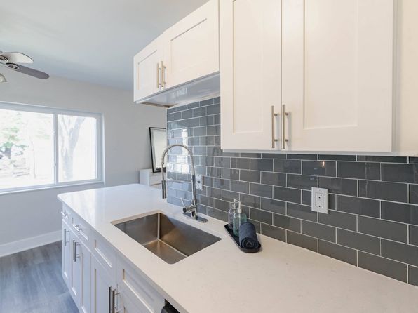 Forest View | 9420 Mary Glen Dr, Saint Louis, MO